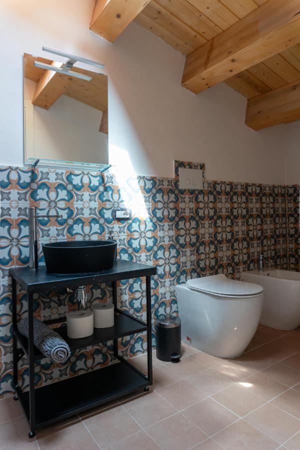 Arco Del Mercato Apartment Syracuse ภายนอก รูปภาพ