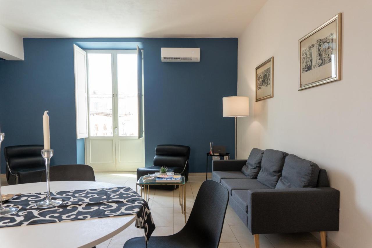 Arco Del Mercato Apartment Syracuse ภายนอก รูปภาพ