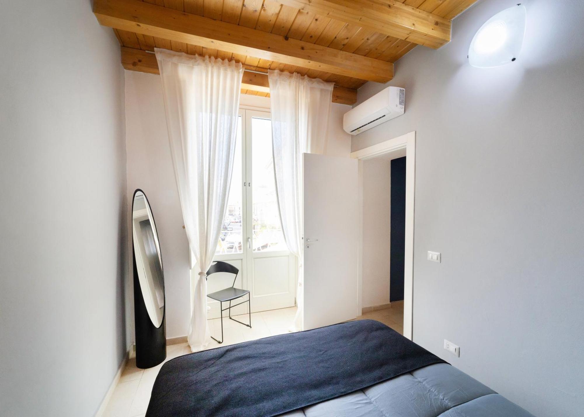 Arco Del Mercato Apartment Syracuse ภายนอก รูปภาพ